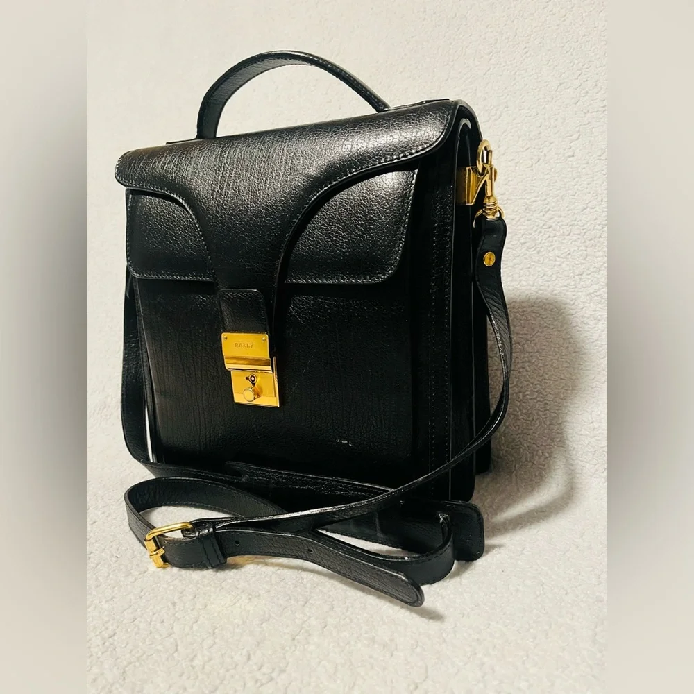 Bally Vintage Leather 2 Way shoulder Bag - Picture 6 of 16